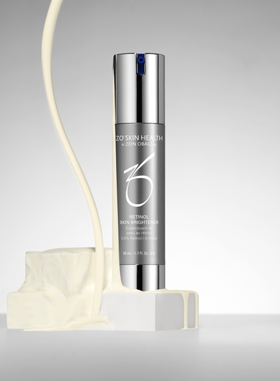 Retinol Skin Brightener .5% on grey background numero immagine 2